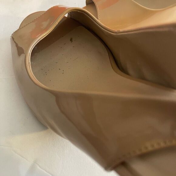 Giani Bernini Tan Laycee Memory Foam Heels Size 11 - Picture 8 of 9